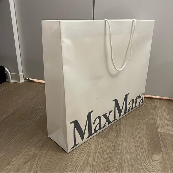 Max Mara bag - Picture 3 of 3